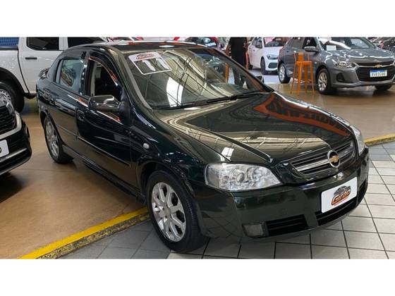CHEVROLET ASTRA 2.0 MPFI ADVANTAGE 8V FLEX 4P MANUAL CHEVROLET ASTRA 2.0 MPFI ADVANTAGE 8V FLEX 4P MANUAL